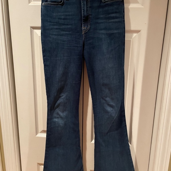 7 for all Mankind Ultra High Rise Tailorless Bootcut Jeans - Picture 7 of 16